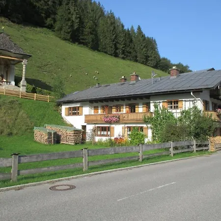 Guest house Haus Karolina Ramsau bei Berchtesgaden